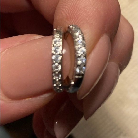 Jewelry - Beautiful vintage 925 silver diamond accent Huggies hoop earrings